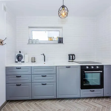 Retro House *